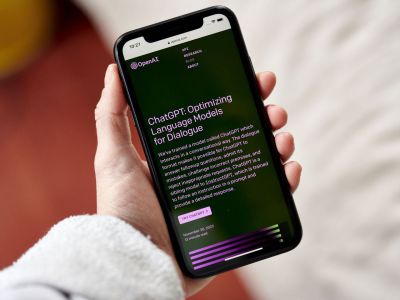 İlgi odağı haline gelen yapay zeka robotu ChatGPT'nin mobil uygulaması çıktı